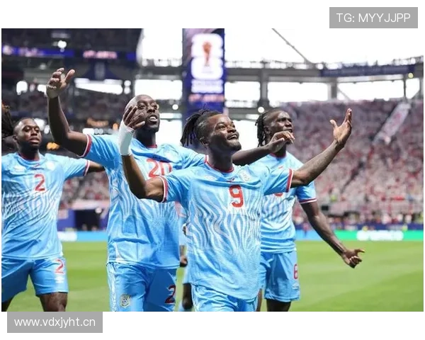 2-1!英格兰拒绝冷门,艰难迈过32强关口 2-1!英格兰拒绝冷门,艰难迈过32强关口